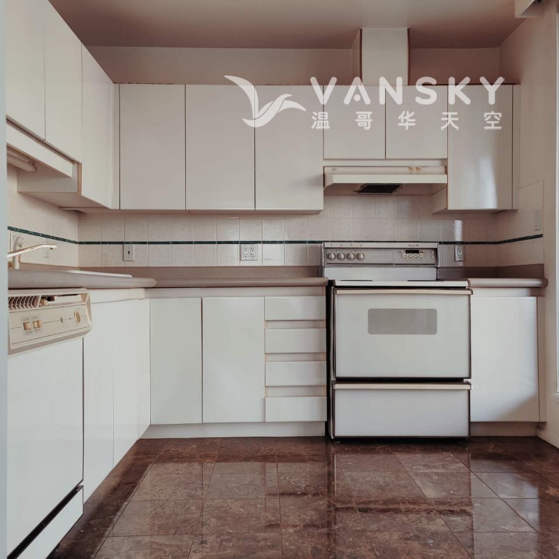 250728152058_kitchen with seperate door 独立.jpg